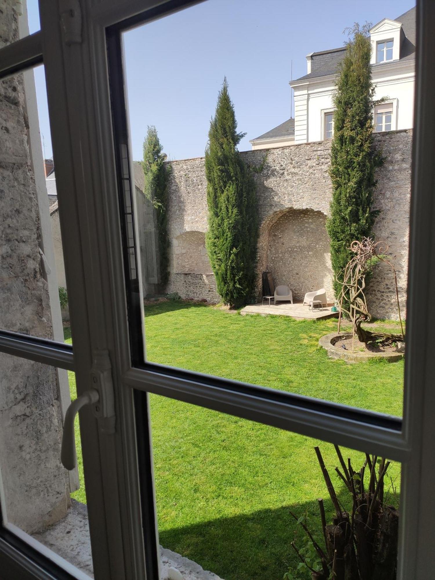 Bed and Breakfast Demeure Des Cordeliers Avec Parking Prive Блуа Экстерьер фото